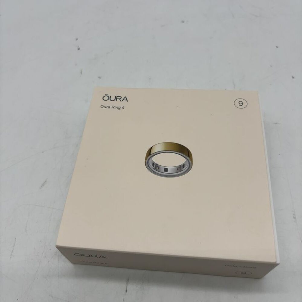 Oura Oura Ring 4 in Gold Finish